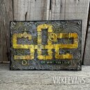 Sizzix Multi Level Textured Impressions Embossing Folder - Vault Gears By Tim Holtz